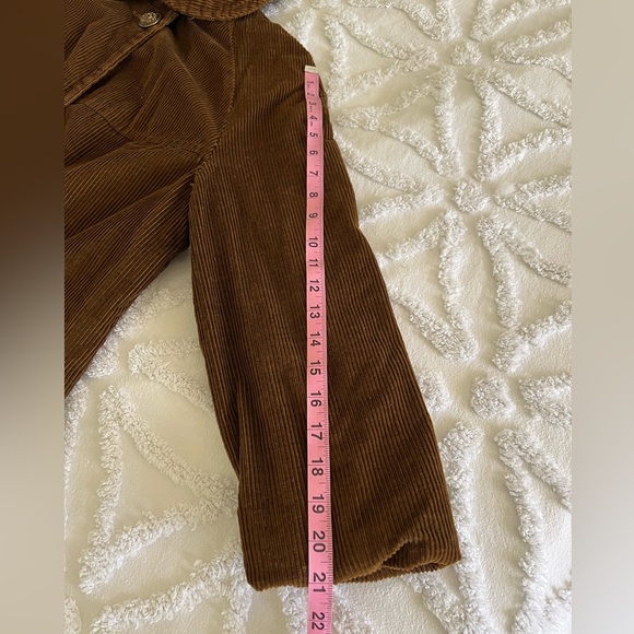 Vintage Camel Brown Corduroy Coat Peter Pan Collar Bracelet Sleeves - Picture 15 of 15